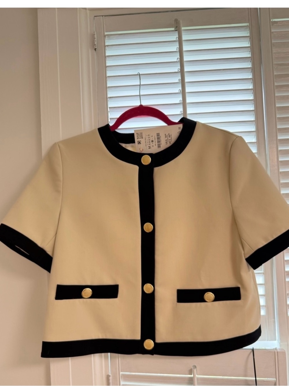 Zara Cream Short Sleeve Jacket with Black Trim